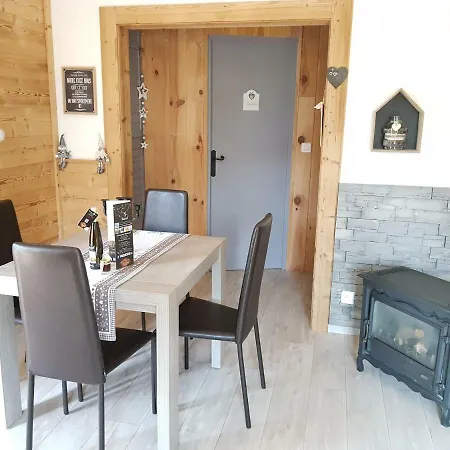 بيت للعطل La Petite Chaumiere