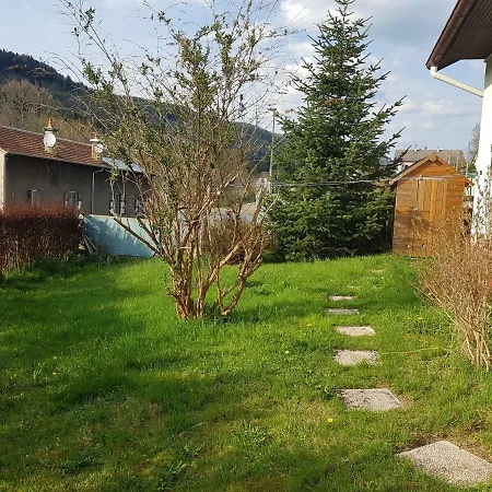 La Petite Chaumiere * سانت موريس سور موسيل