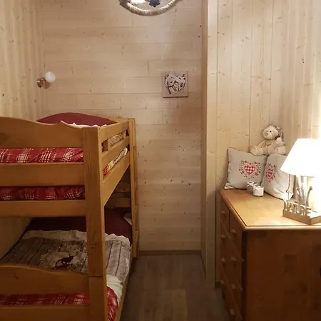 La Petite Chaumiere بيت للعطل سانت موريس سور موسيل